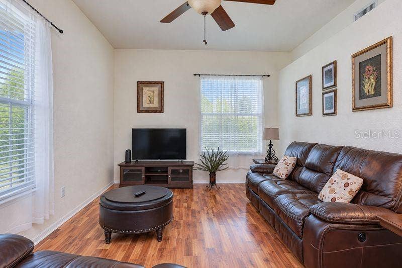 316 CRYSTAL GOBLET COURT, Valrico, FL 33594 316 CRYSTAL GOBLET COURT, Valrico, FL 33594