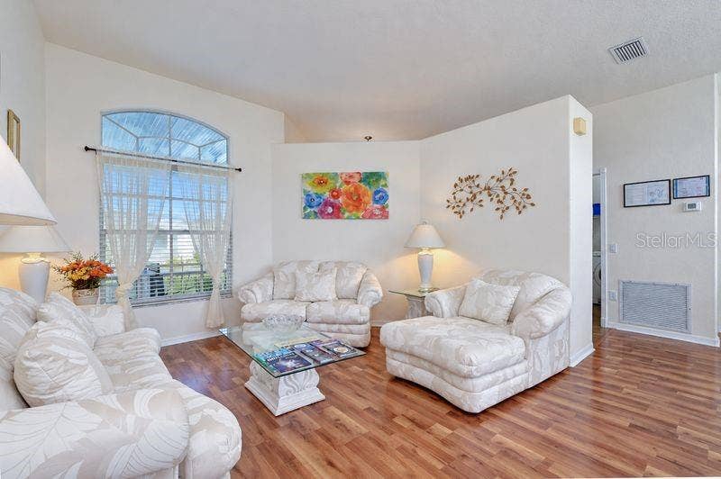 316 CRYSTAL GOBLET COURT, Valrico, FL 33594 316 CRYSTAL GOBLET COURT, Valrico, FL 33594