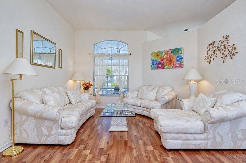 316 CRYSTAL GOBLET COURT, Valrico, FL 33594 316 CRYSTAL GOBLET COURT, Valrico, FL 33594