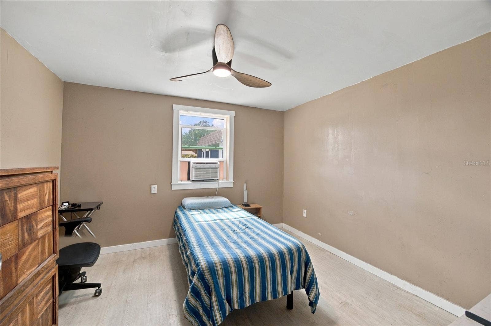 8573 76TH AVENUE, Seminole, FL 33777