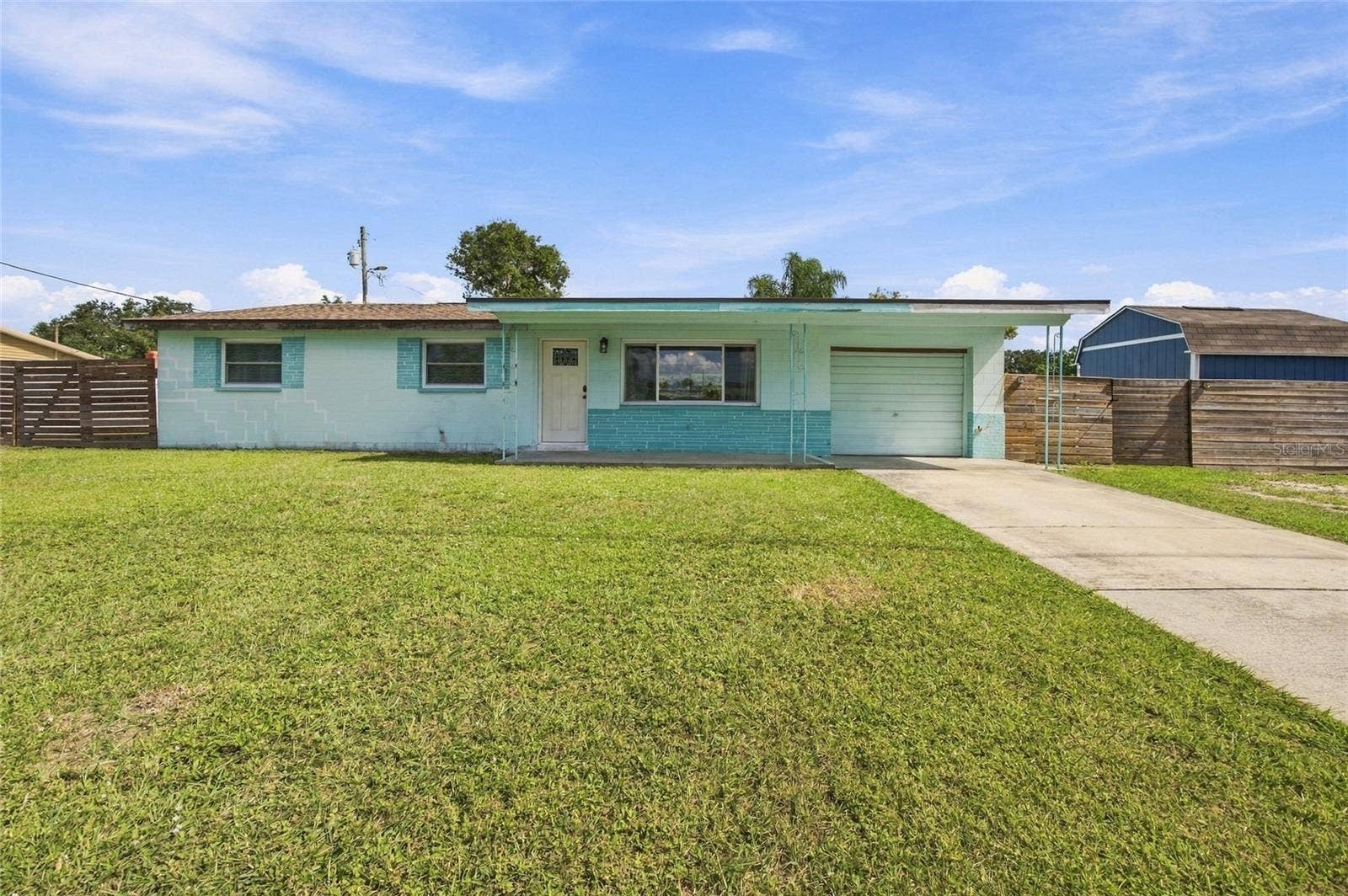 8573 76TH AVENUE, Seminole, FL 33777