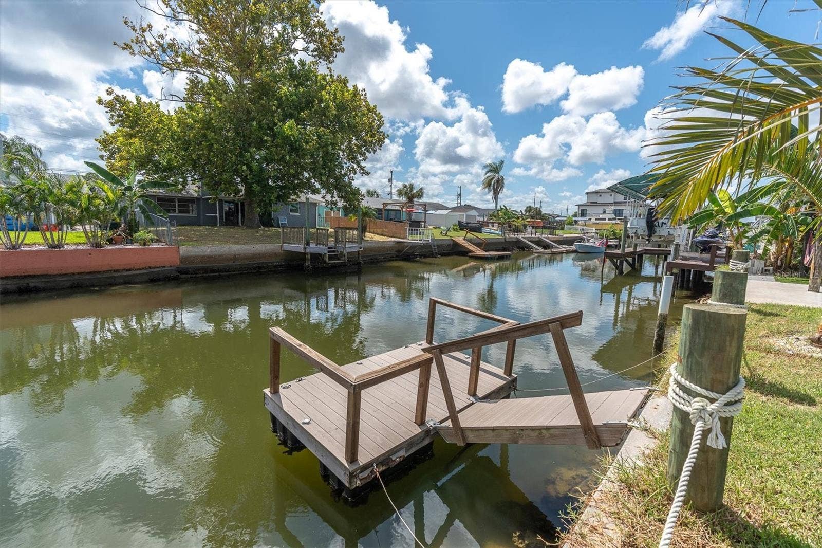 13912 DULEY AVENUE, Hudson, FL 34667 13912 DULEY AVENUE, Hudson, FL 34667
