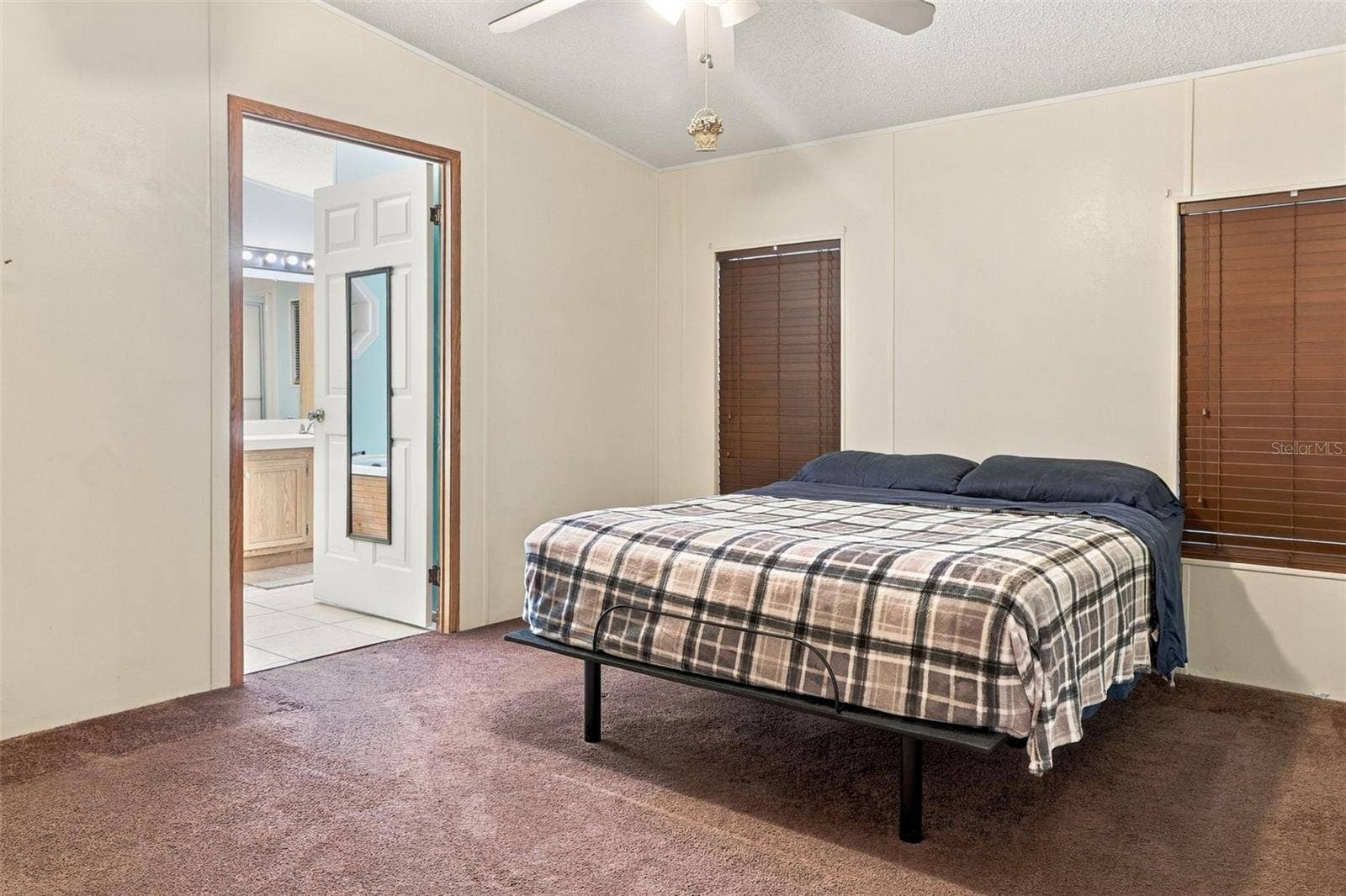 7447 RYMAN LOOP, Zephyrhills, FL 33540 7447 RYMAN LOOP, Zephyrhills, FL 33540
