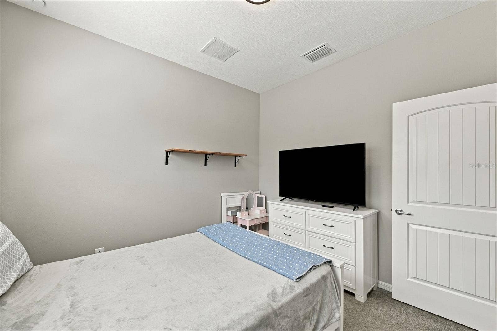 6345 CLIVEDEN COURT, Apollo Beach, FL 33572 6345 CLIVEDEN COURT, Apollo Beach, FL 33572