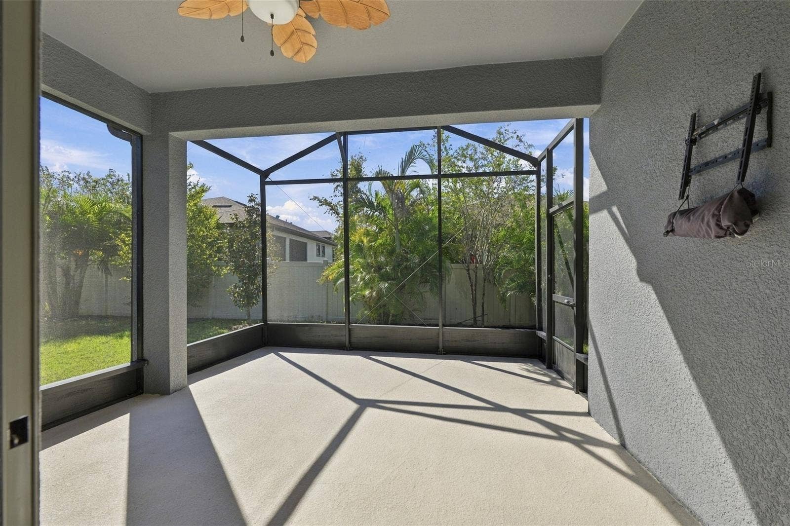 6345 CLIVEDEN COURT, Apollo Beach, FL 33572 6345 CLIVEDEN COURT, Apollo Beach, FL 33572