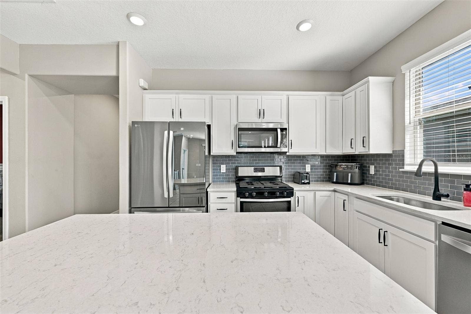 6345 CLIVEDEN COURT, Apollo Beach, FL 33572 6345 CLIVEDEN COURT, Apollo Beach, FL 33572