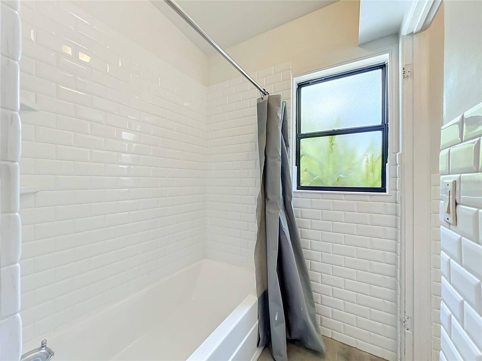 2809 TOURAINE AVENUE, Orlando, FL 32812 2809 TOURAINE AVENUE, Orlando, FL 32812