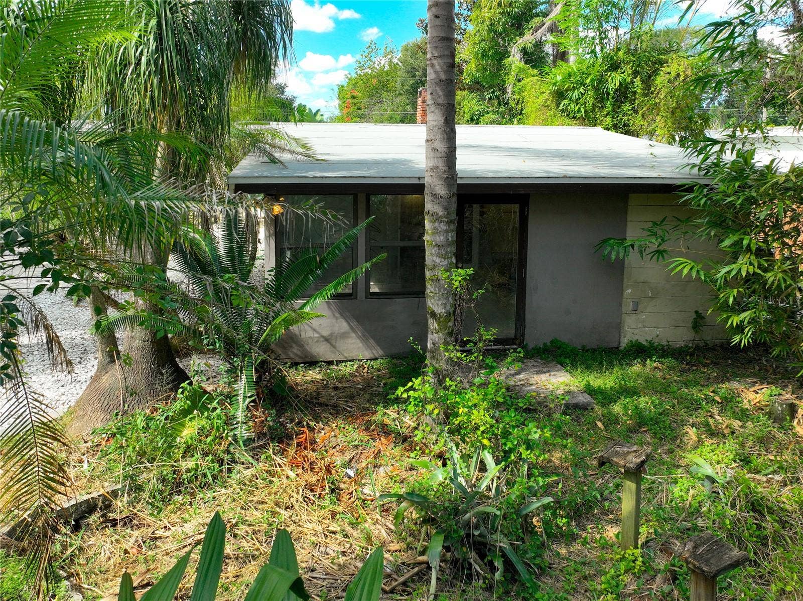 2809 TOURAINE AVENUE, Orlando, FL 32812 2809 TOURAINE AVENUE, Orlando, FL 32812
