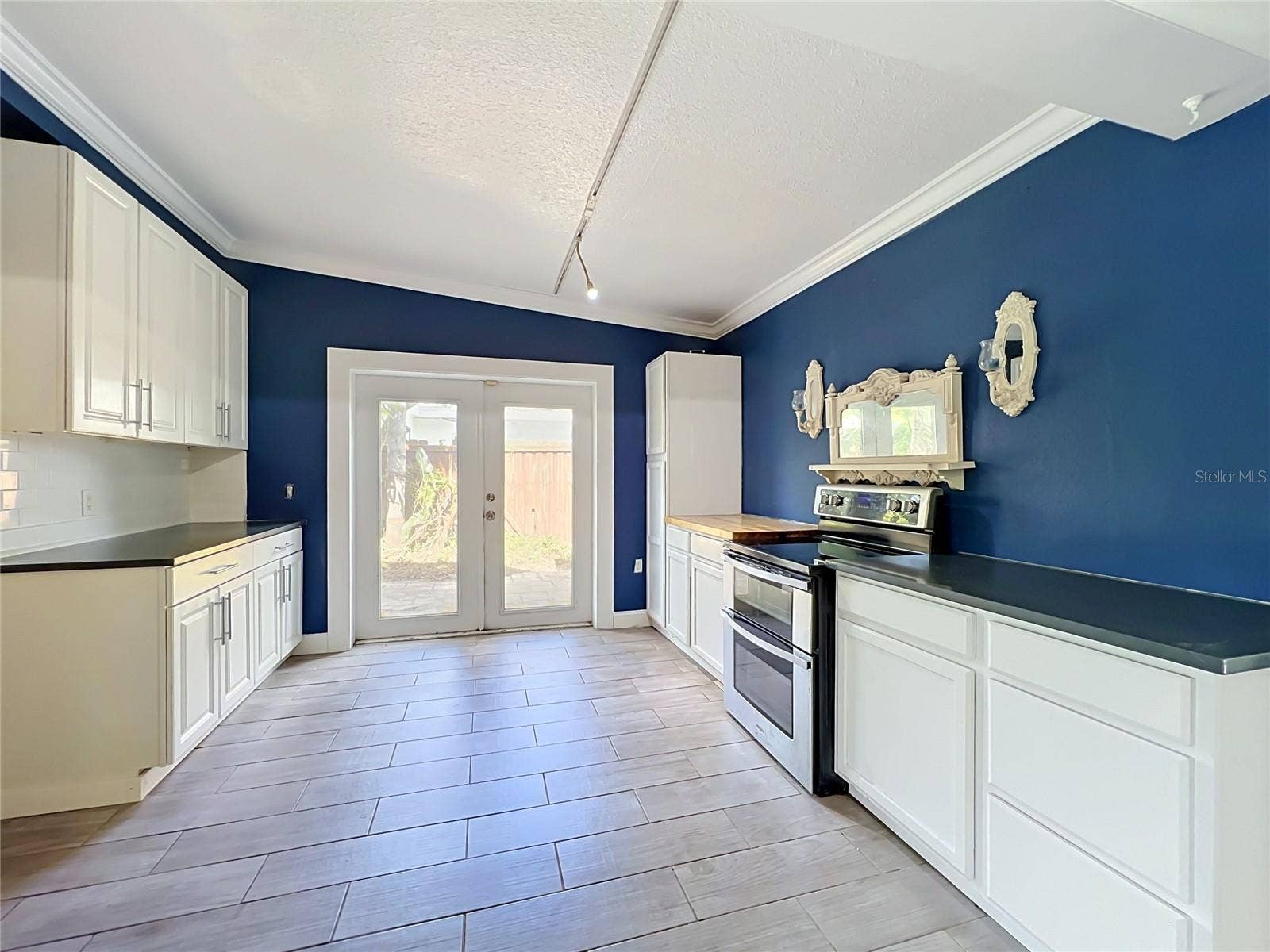 2809 TOURAINE AVENUE, Orlando, FL 32812 2809 TOURAINE AVENUE, Orlando, FL 32812