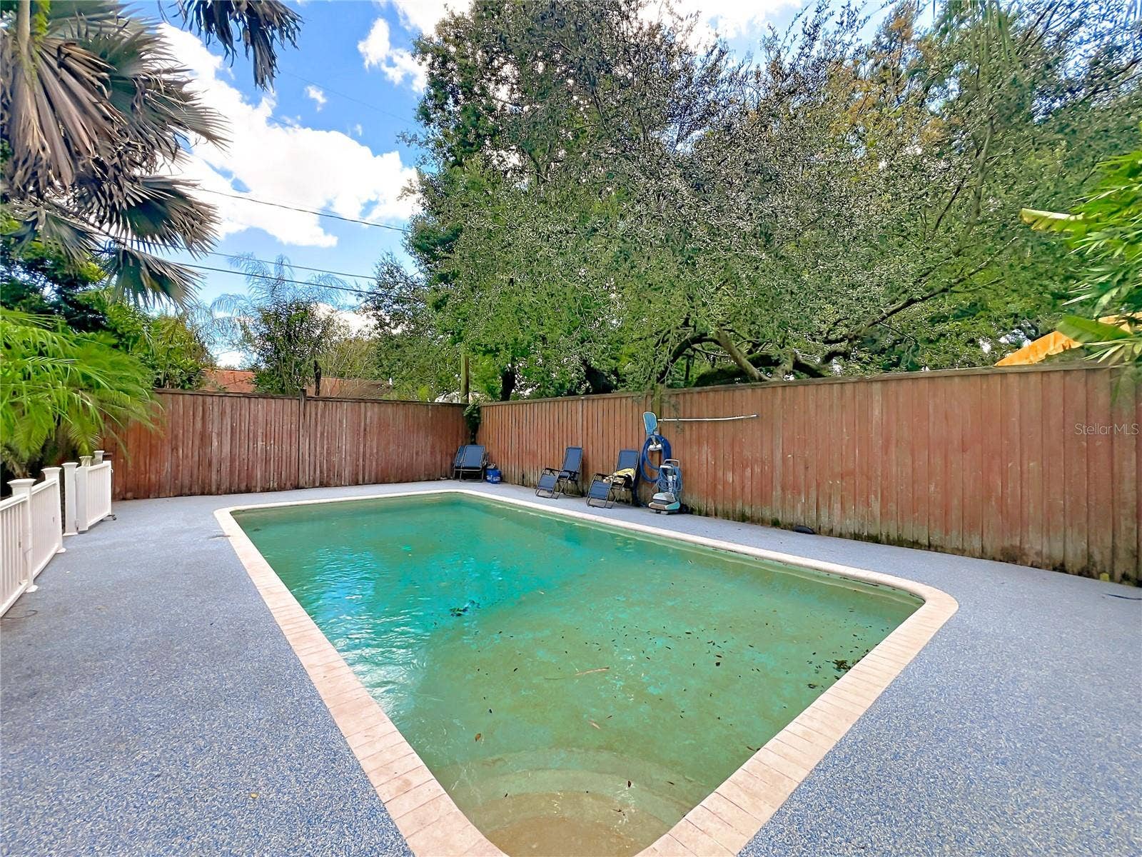 2809 TOURAINE AVENUE, Orlando, FL 32812 2809 TOURAINE AVENUE, Orlando, FL 32812