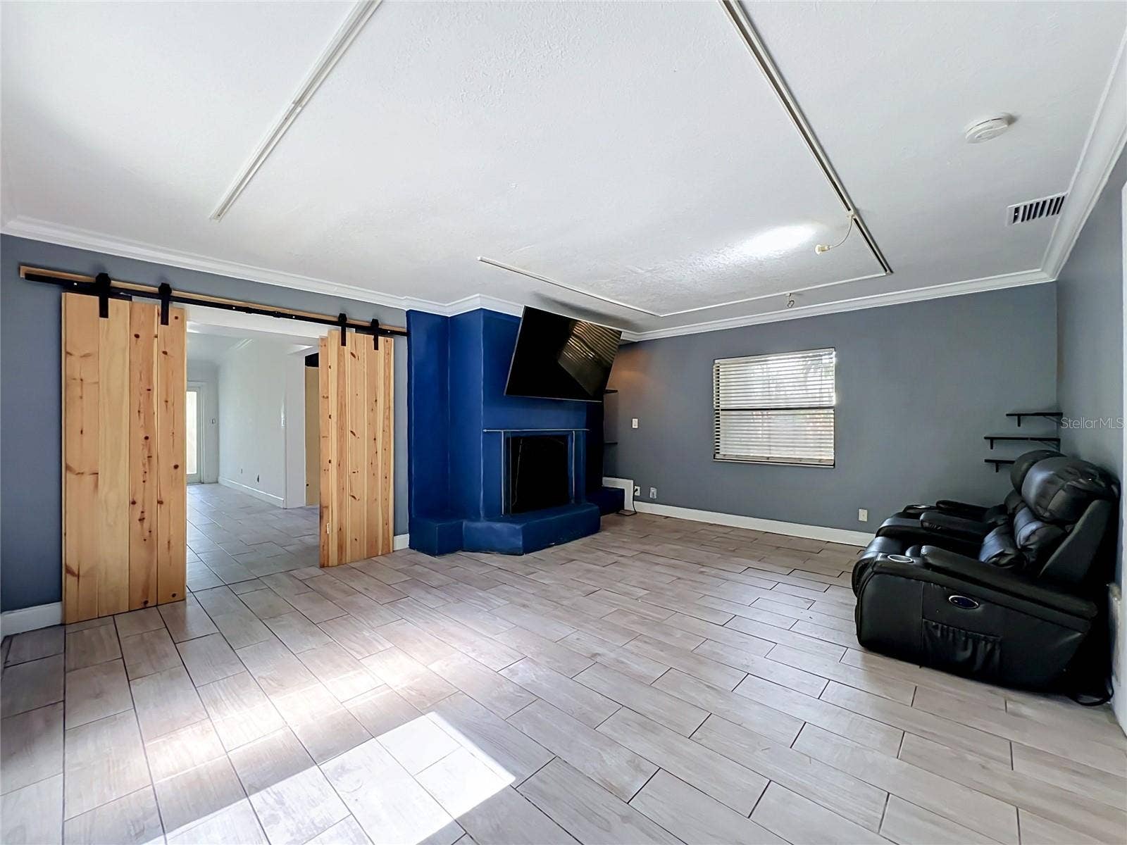 2809 TOURAINE AVENUE, Orlando, FL 32812 2809 TOURAINE AVENUE, Orlando, FL 32812