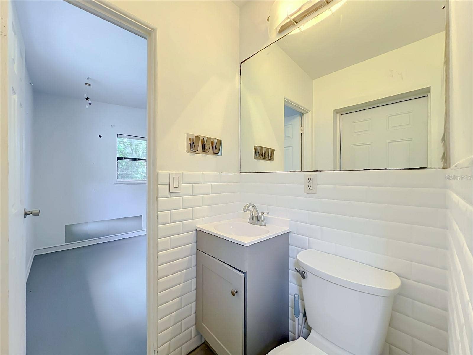 2809 TOURAINE AVENUE, Orlando, FL 32812 2809 TOURAINE AVENUE, Orlando, FL 32812