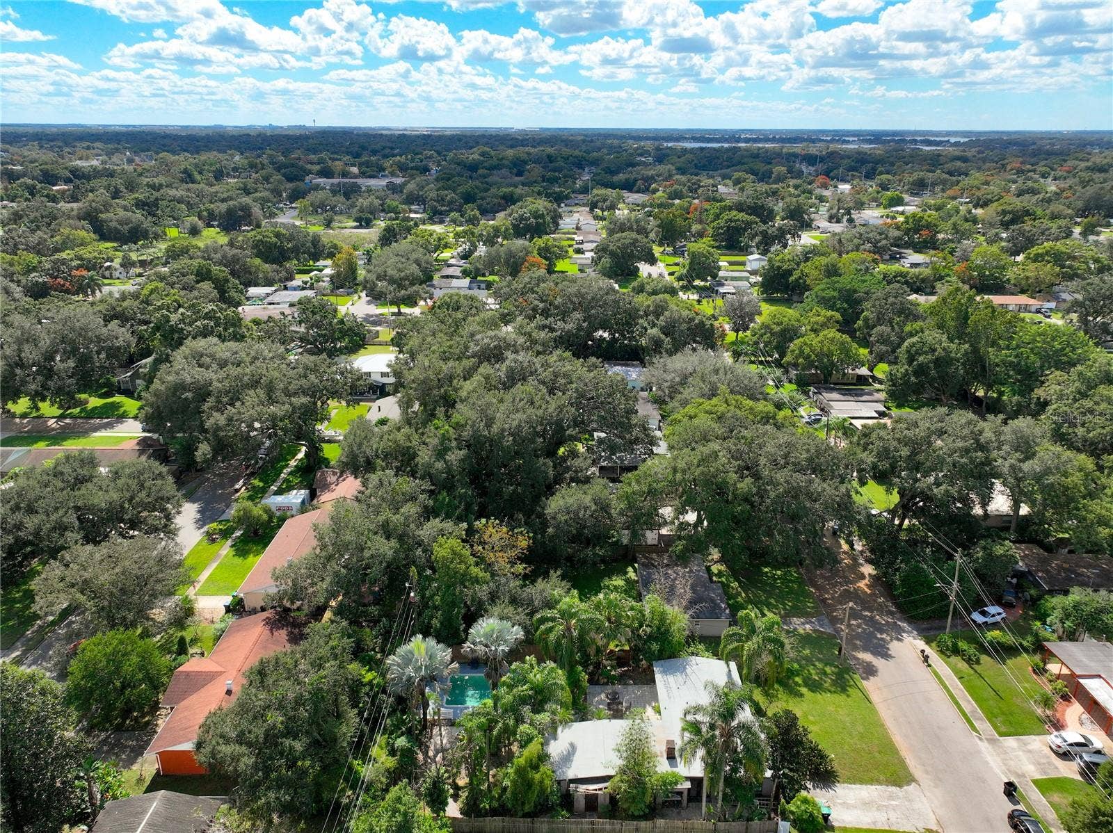 2809 TOURAINE AVENUE, Orlando, FL 32812 2809 TOURAINE AVENUE, Orlando, FL 32812