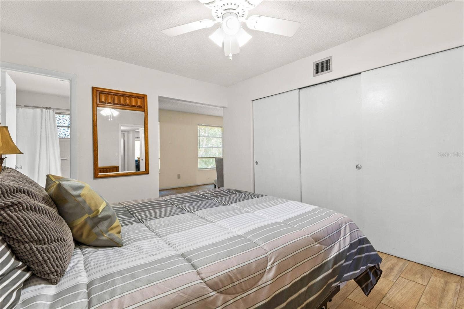 2426 PERSIAN DRIVE, #52, Clearwater, FL 33763 2426 PERSIAN DRIVE, #52, Clearwater, FL 33763