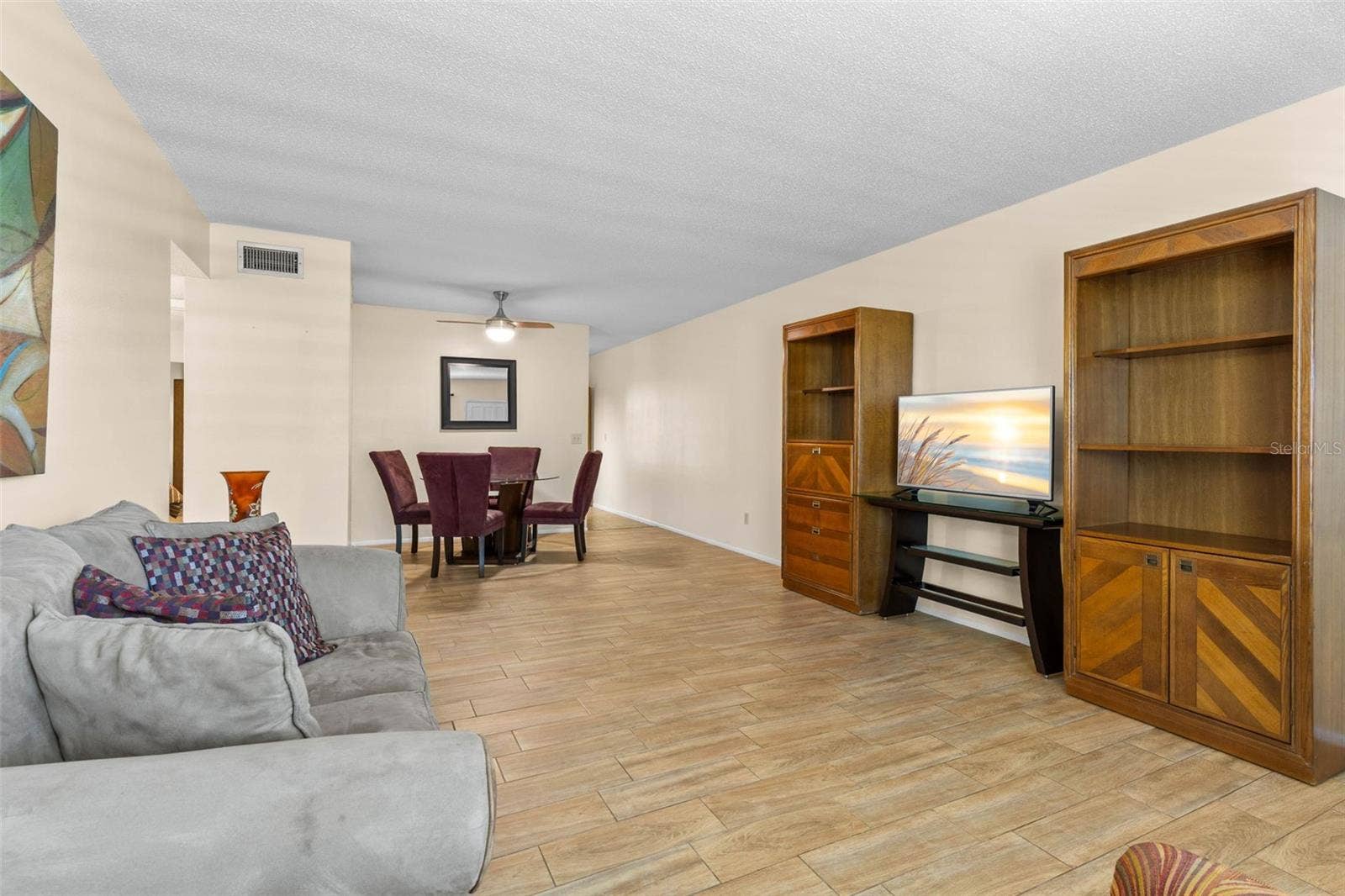 2426 PERSIAN DRIVE, #52, Clearwater, FL 33763 2426 PERSIAN DRIVE, #52, Clearwater, FL 33763