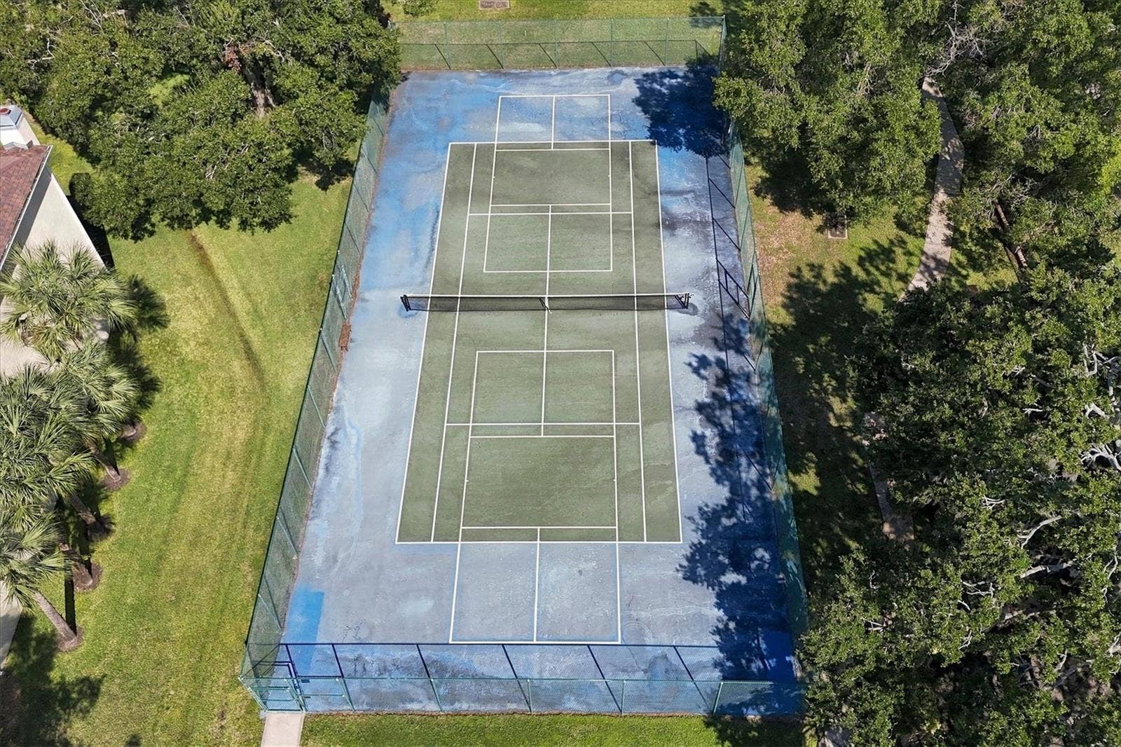 131 BRENT CIRCLE, Oldsmar, FL 34677 131 BRENT CIRCLE, Oldsmar, FL 34677