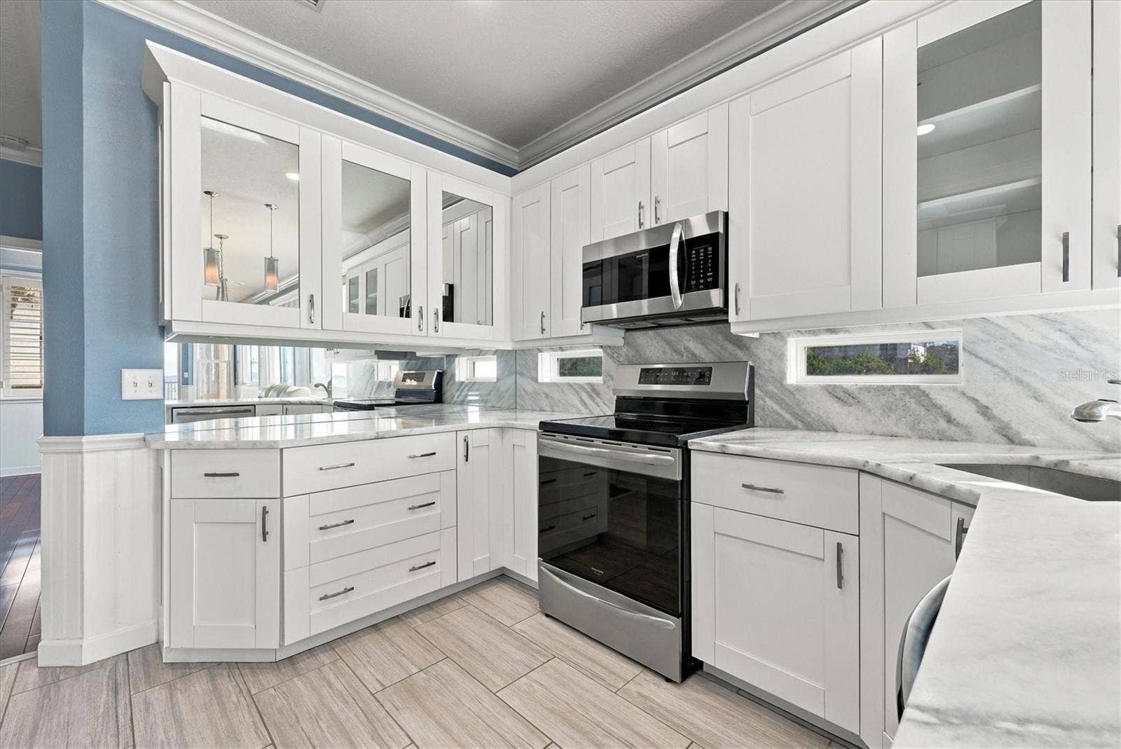131 BRENT CIRCLE, Oldsmar, FL 34677 131 BRENT CIRCLE, Oldsmar, FL 34677