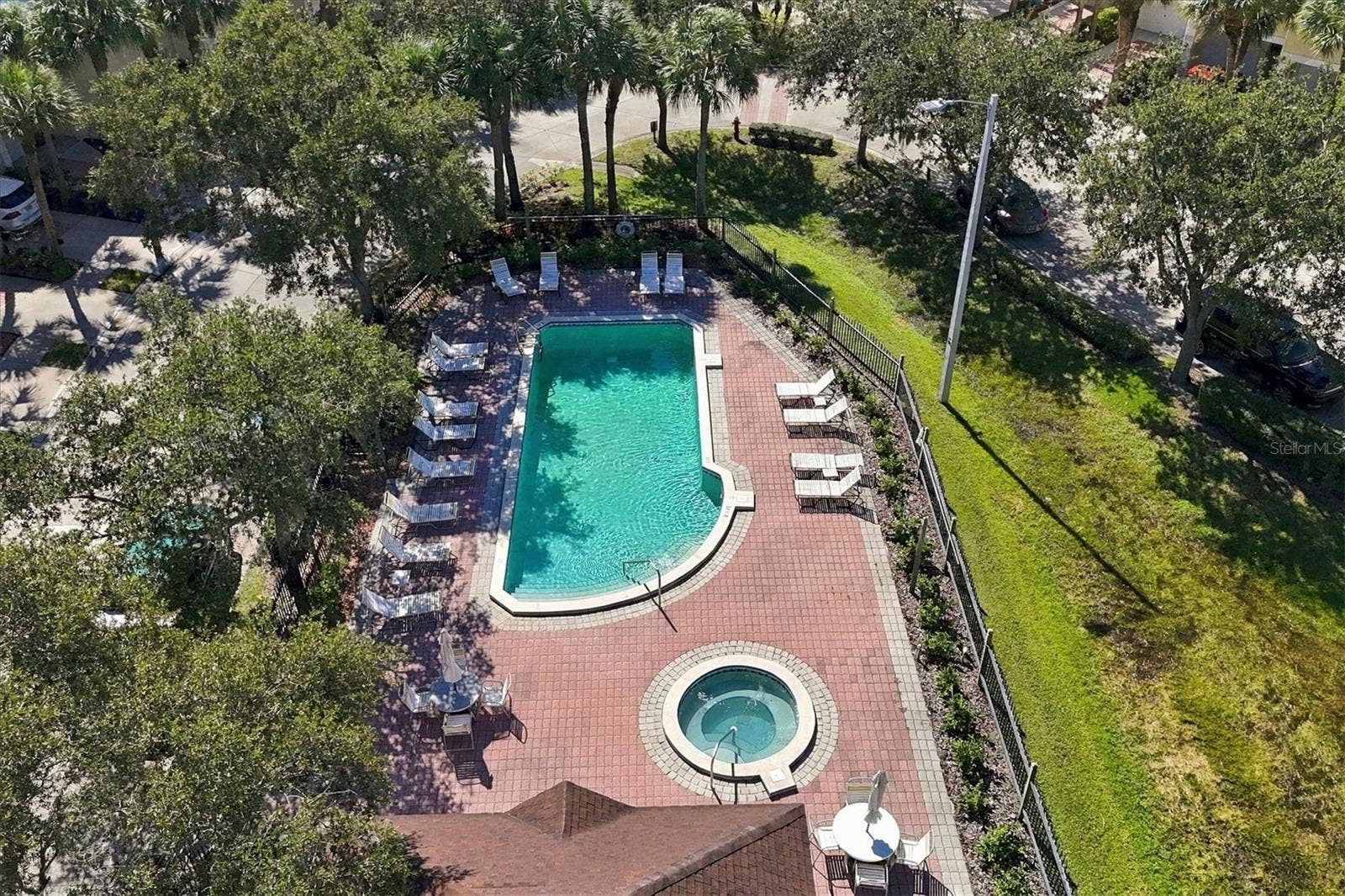 131 BRENT CIRCLE, Oldsmar, FL 34677 131 BRENT CIRCLE, Oldsmar, FL 34677