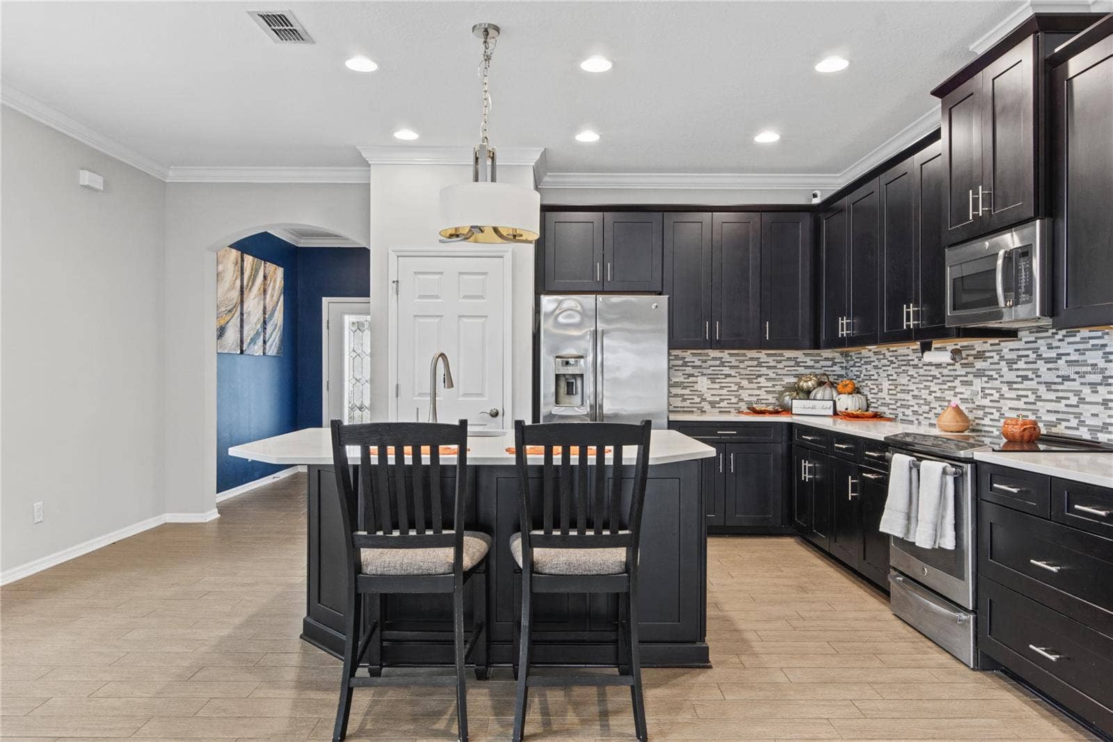 105 DAKOTA HILL DRIVE, Seffner, FL 33584 105 DAKOTA HILL DRIVE, Seffner, FL 33584
