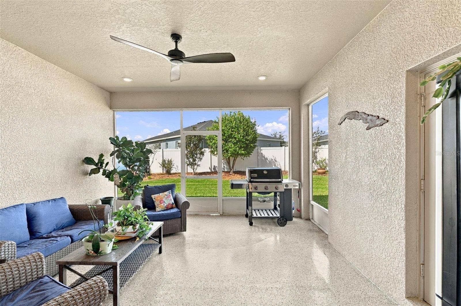 4041 SHEARWATER STREET, Lakeland, FL 33811 4041 SHEARWATER STREET, Lakeland, FL 33811