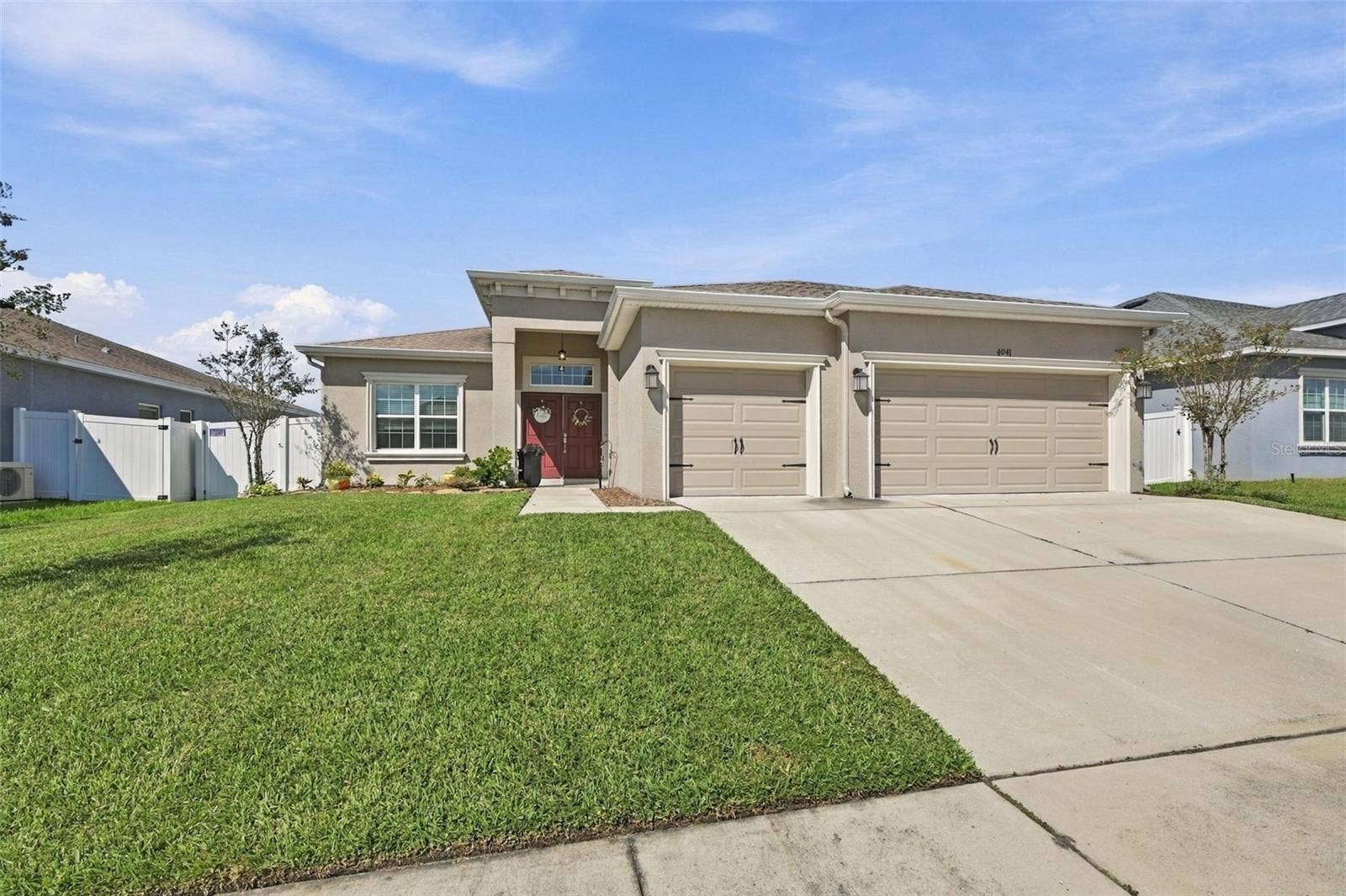 4041 SHEARWATER STREET, Lakeland, FL 33811 4041 SHEARWATER STREET, Lakeland, FL 33811