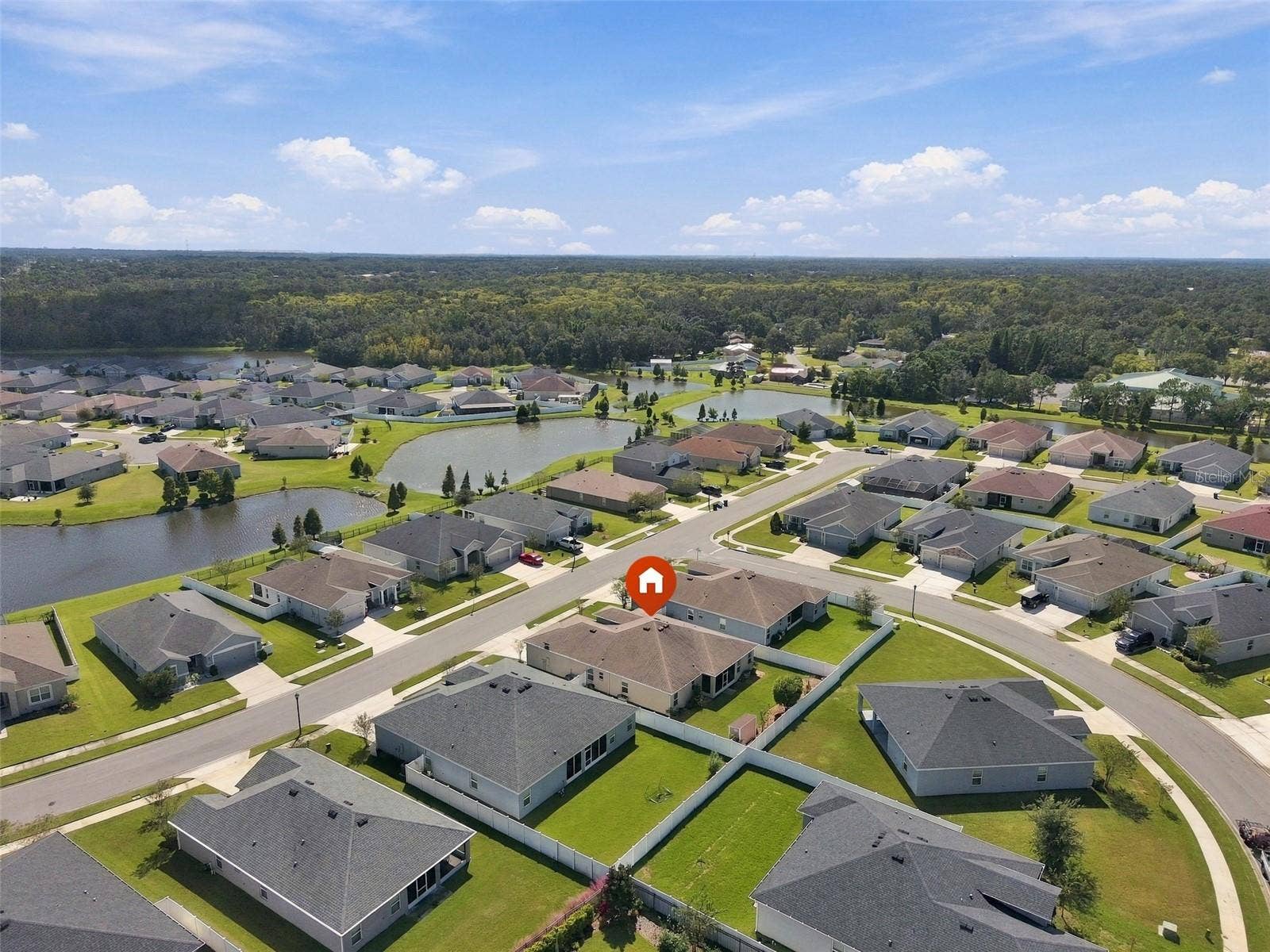 4041 SHEARWATER STREET, Lakeland, FL 33811 4041 SHEARWATER STREET, Lakeland, FL 33811