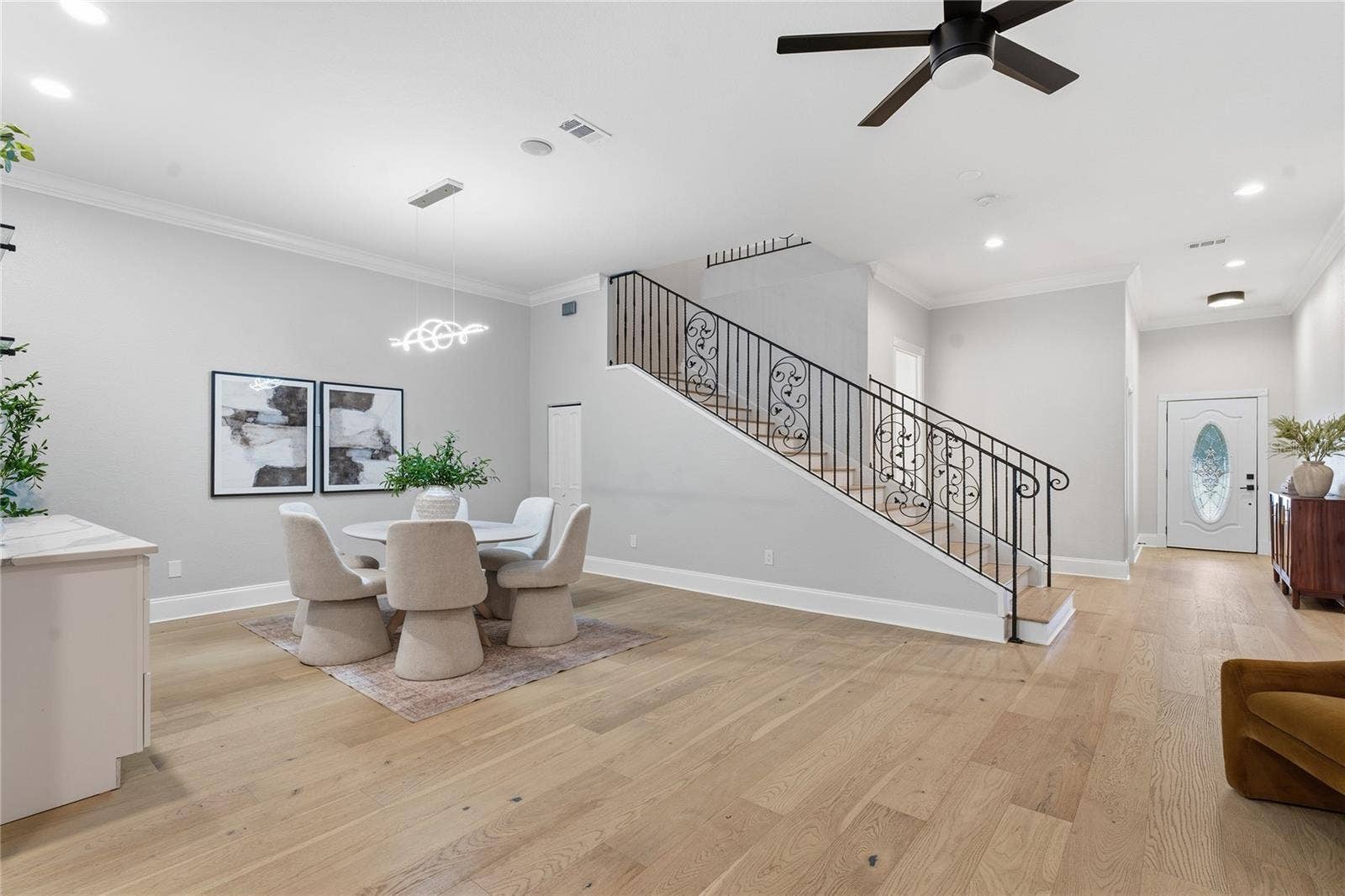 5601 BAYSHORE BOULEVARD, #E, Tampa, FL 33611 5601 BAYSHORE BOULEVARD, #E, Tampa, FL 33611