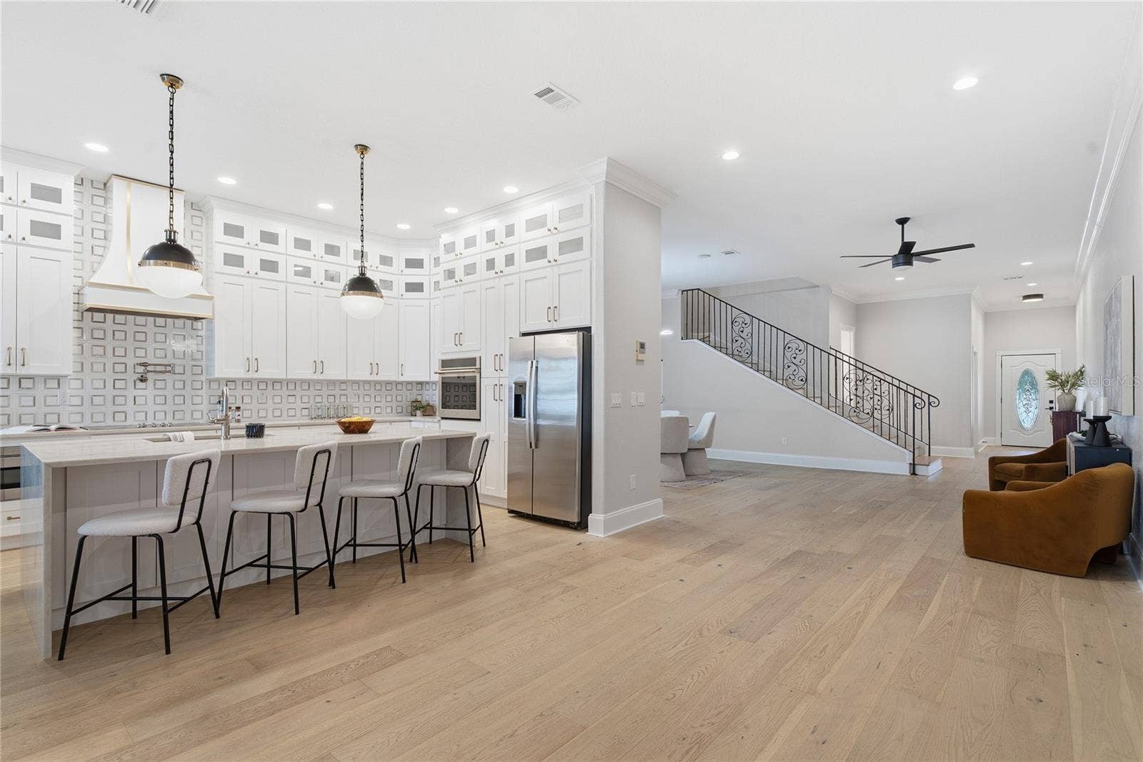 5601 BAYSHORE BOULEVARD, #E, Tampa, FL 33611 5601 BAYSHORE BOULEVARD, #E, Tampa, FL 33611