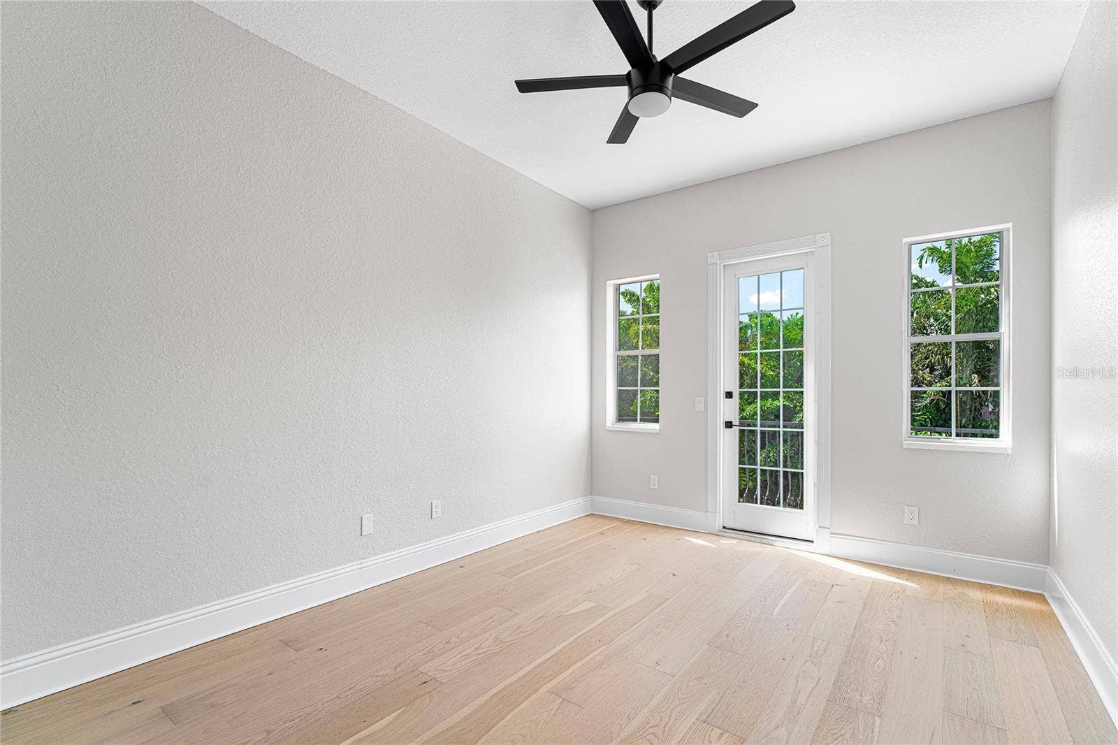 5601 BAYSHORE BOULEVARD, #E, Tampa, FL 33611 5601 BAYSHORE BOULEVARD, #E, Tampa, FL 33611
