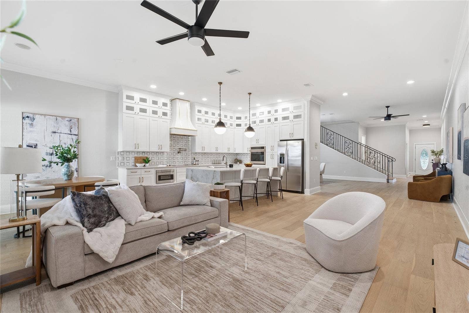 5601 BAYSHORE BOULEVARD, #E, Tampa, FL 33611 5601 BAYSHORE BOULEVARD, #E, Tampa, FL 33611