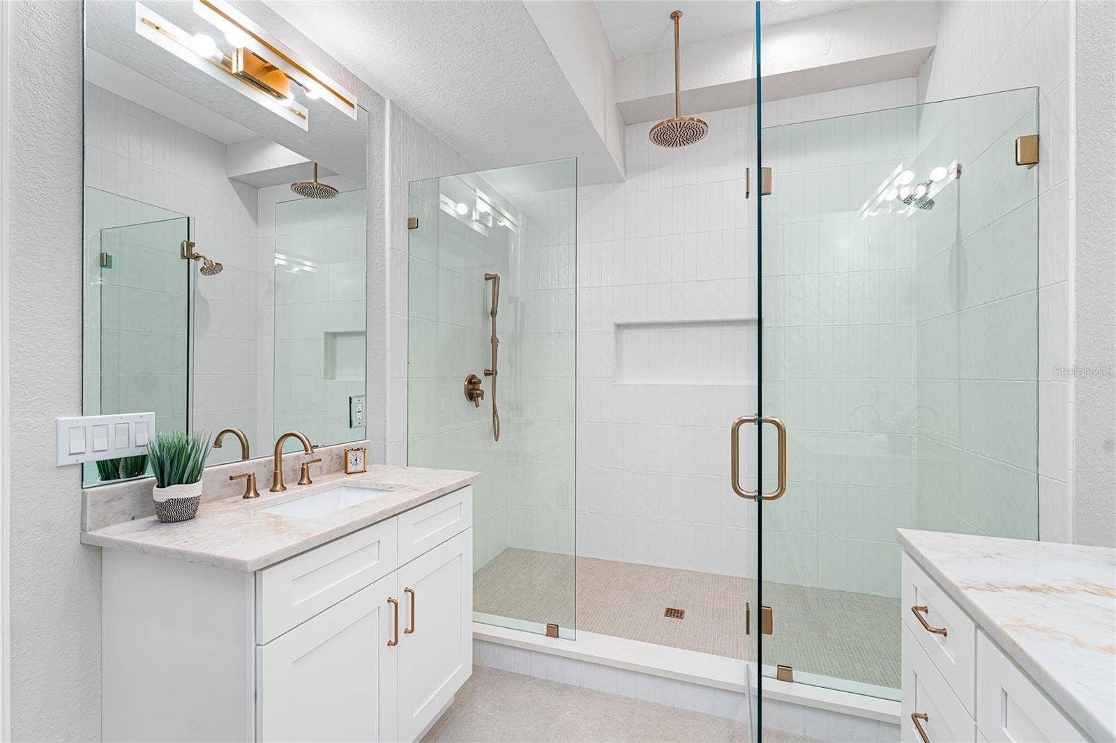 5601 BAYSHORE BOULEVARD, #E, Tampa, FL 33611 5601 BAYSHORE BOULEVARD, #E, Tampa, FL 33611