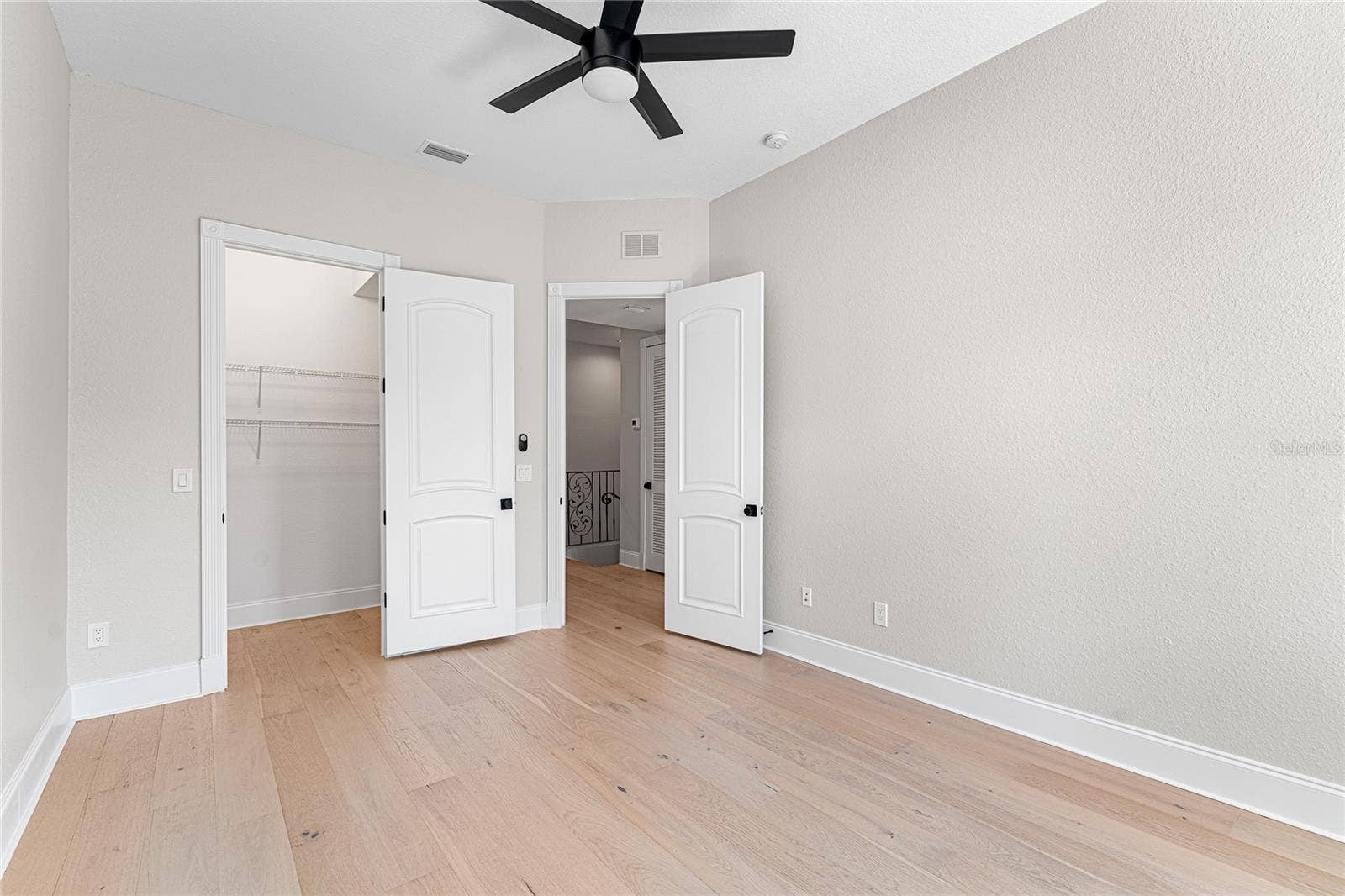 5601 BAYSHORE BOULEVARD, #E, Tampa, FL 33611 5601 BAYSHORE BOULEVARD, #E, Tampa, FL 33611