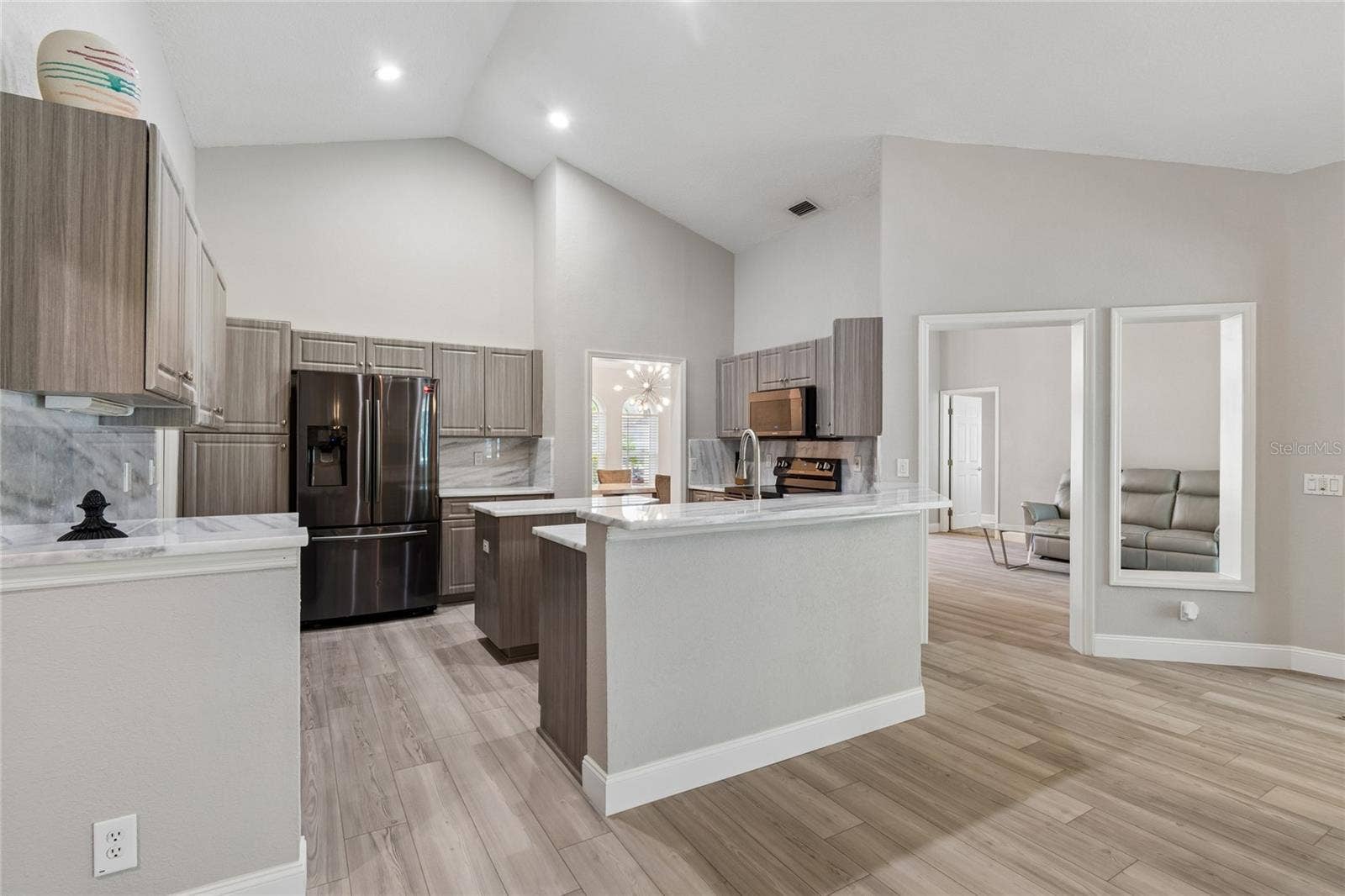 4227 AUSTON WAY, Palm Harbor, FL 34685 4227 AUSTON WAY, Palm Harbor, FL 34685