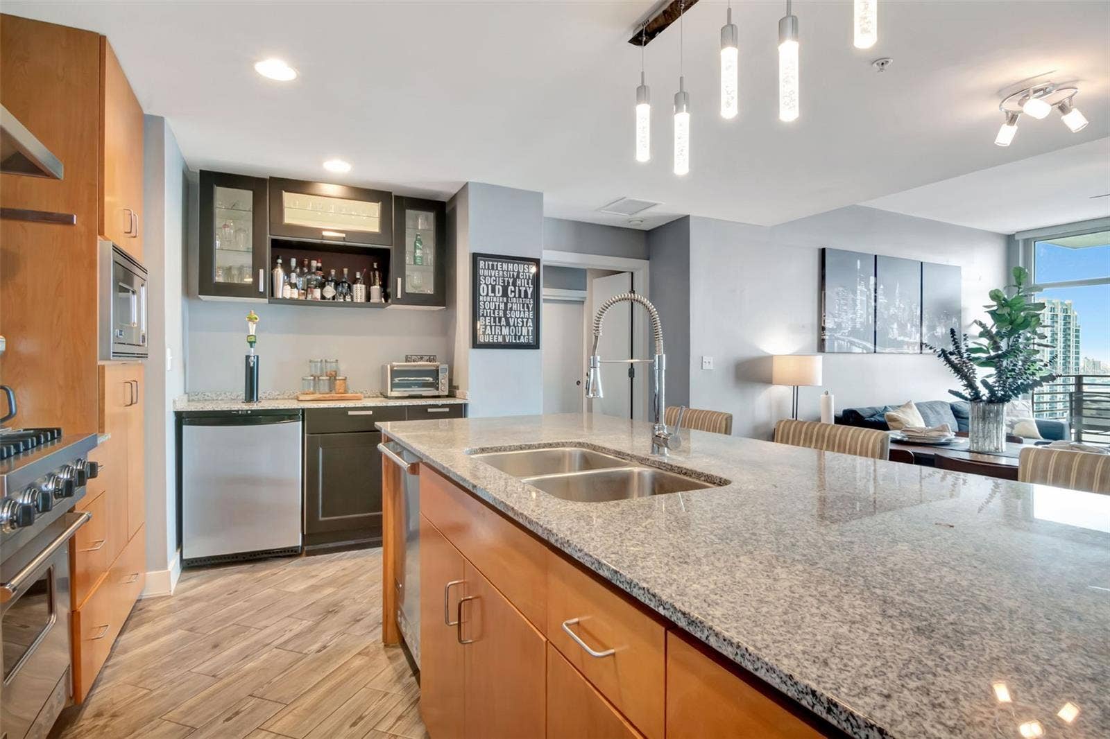 1120 E KENNEDY BOULEVARD, #1512, Tampa, FL 33602 1120 E KENNEDY BOULEVARD, #1512, Tampa, FL 33602