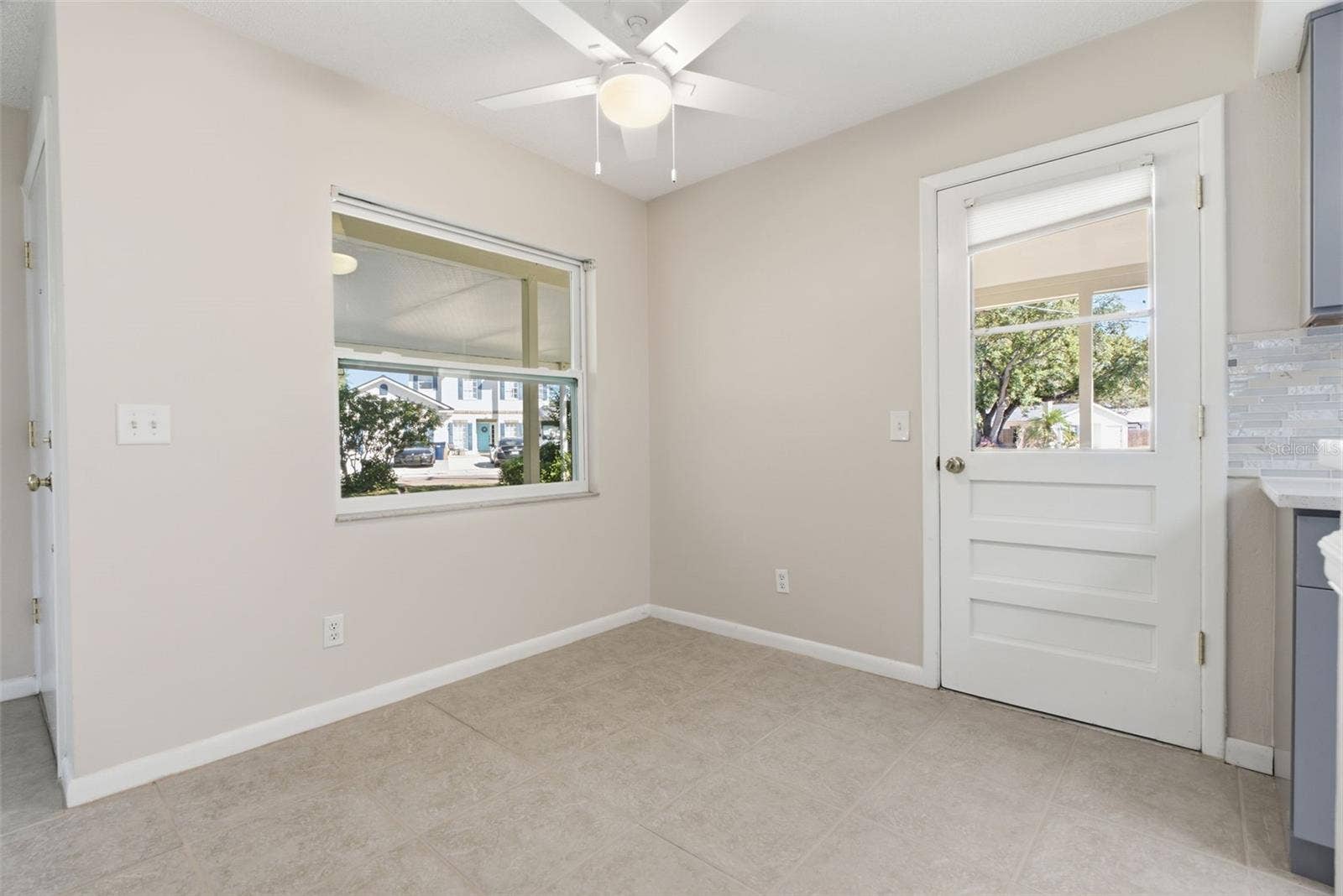 6709 S DAUPHIN AVENUE, Tampa, FL 33611 6709 S DAUPHIN AVENUE, Tampa, FL 33611