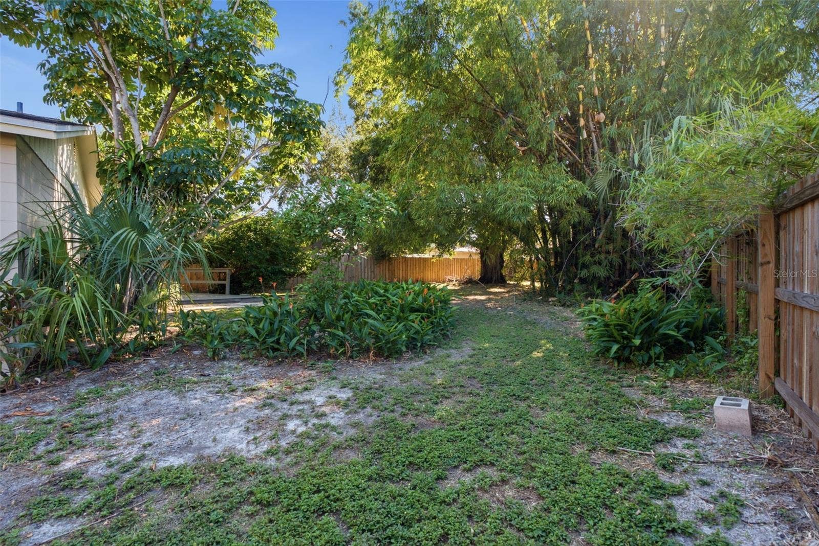 6709 S DAUPHIN AVENUE, Tampa, FL 33611 6709 S DAUPHIN AVENUE, Tampa, FL 33611