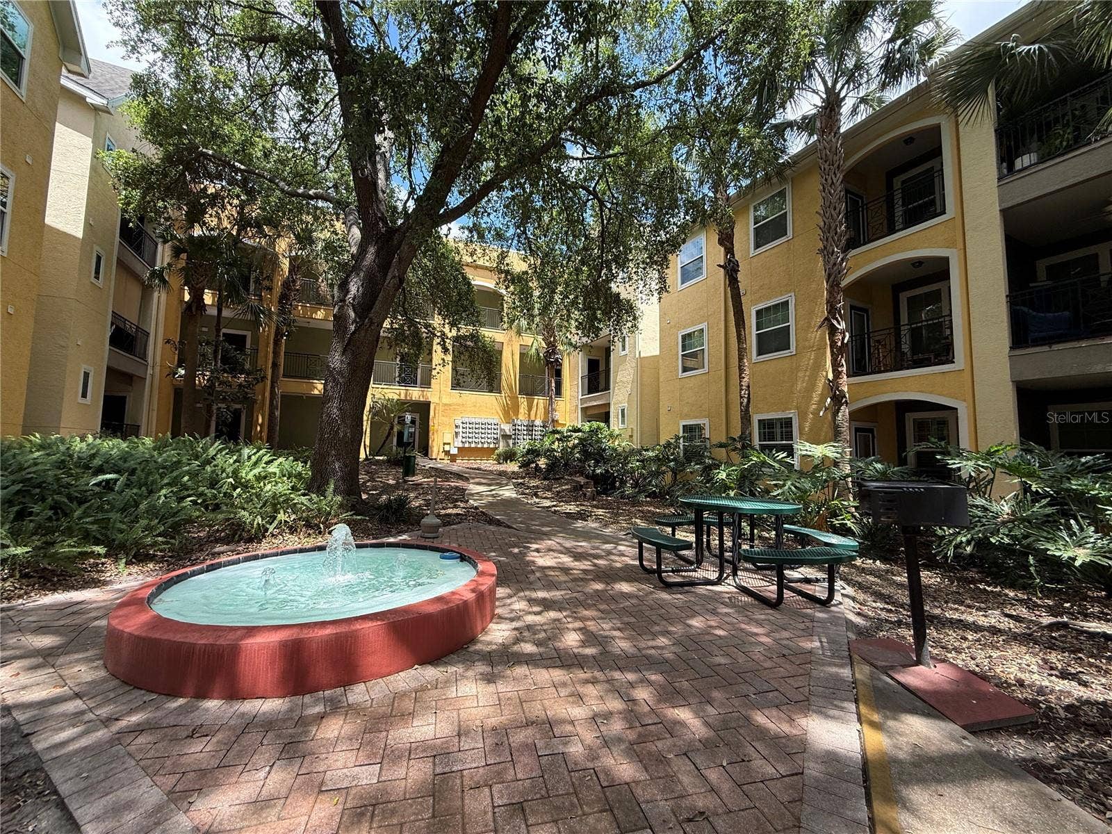1810 E PALM AVENUE, #1202, Tampa, FL 33605 1810 E PALM AVENUE, #1202, Tampa, FL 33605