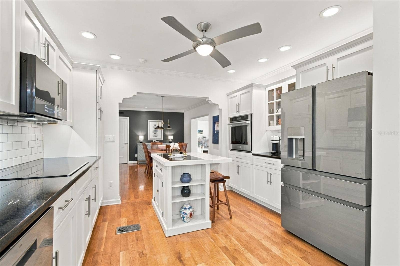 6030 4TH STREET S, St Petersburg, FL 33705 6030 4TH STREET S, St Petersburg, FL 33705