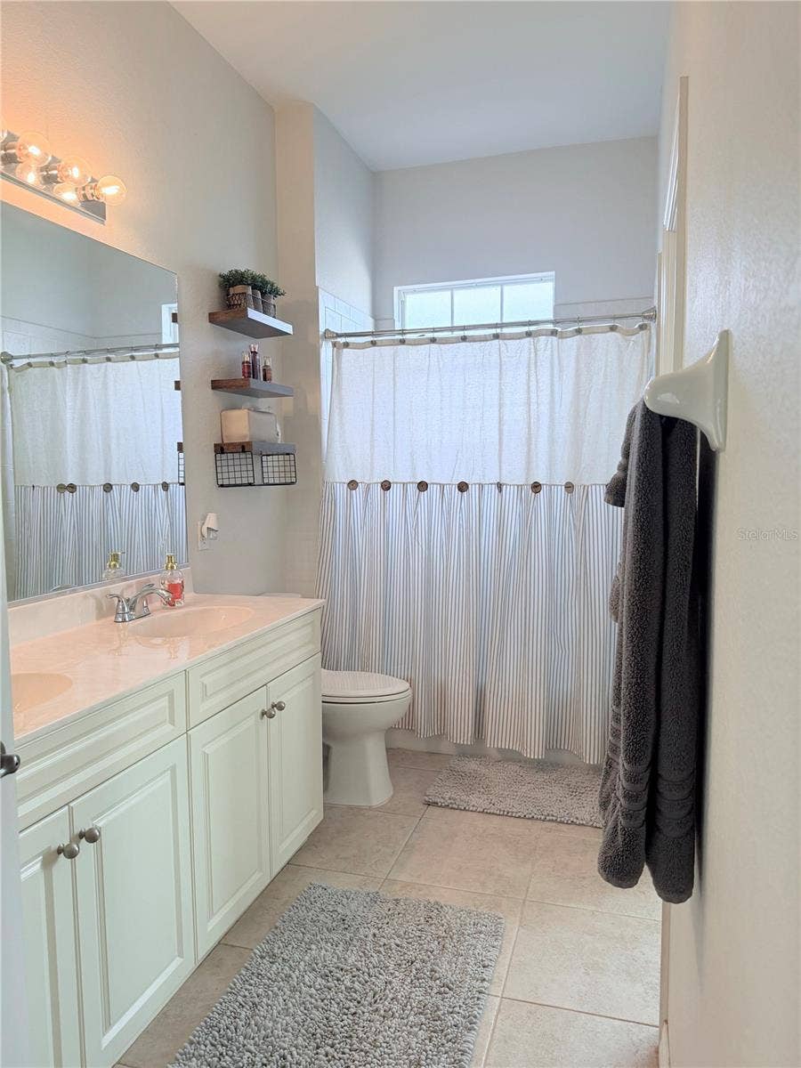 1708 TRIANO CIRCLE, #1708, Venice, FL 34292