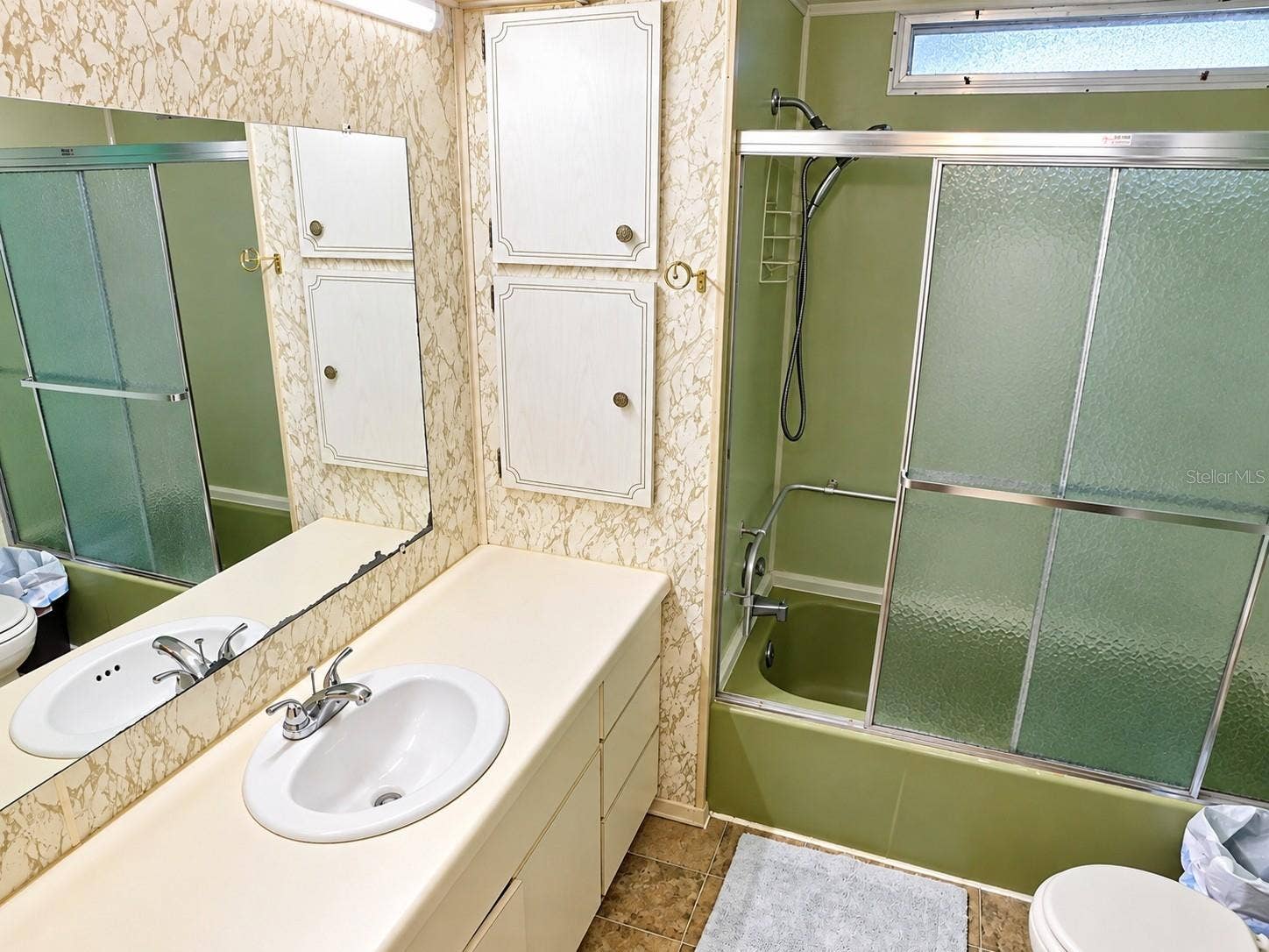 4611 OLIVE DRIVE, Zephyrhills, FL 33542 Bathroom two.