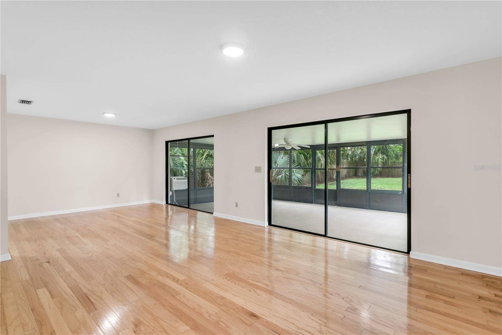 3302 W TAMBAY AVENUE, Tampa, FL 33611 3302 W TAMBAY AVENUE, Tampa, FL 33611
