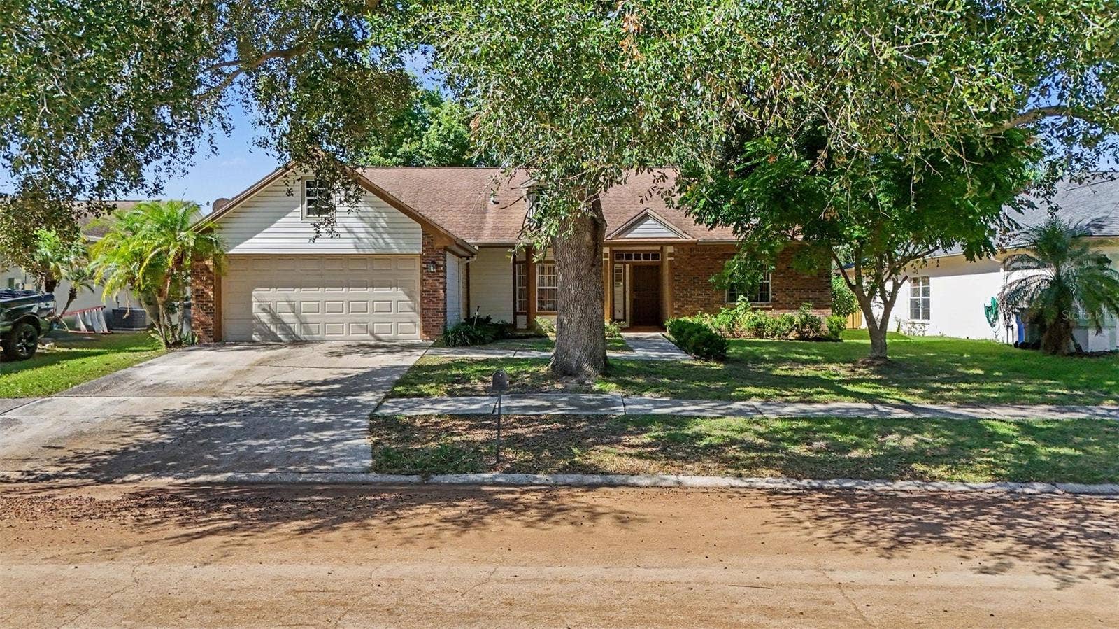 833 GREENBELT CIRCLE, Brandon, FL 33510 833 GREENBELT CIRCLE, Brandon, FL 33510