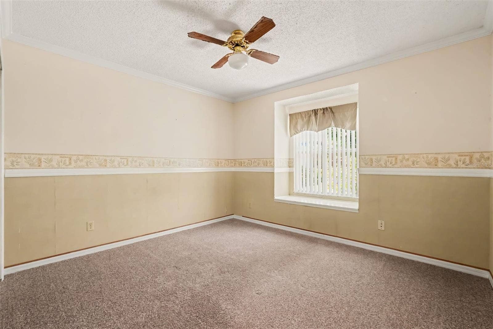 833 GREENBELT CIRCLE, Brandon, FL 33510 833 GREENBELT CIRCLE, Brandon, FL 33510
