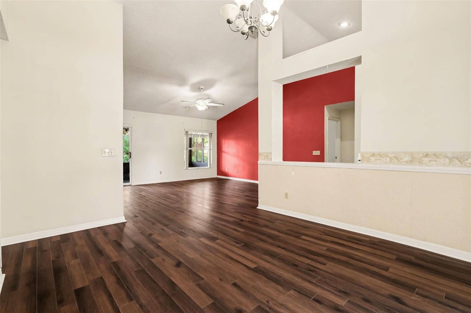 833 GREENBELT CIRCLE, Brandon, FL 33510 833 GREENBELT CIRCLE, Brandon, FL 33510