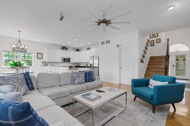 110 RICARDO WAY NE, #8, St Petersburg, FL 33704 110 RICARDO WAY NE, #8, St Petersburg, FL 33704