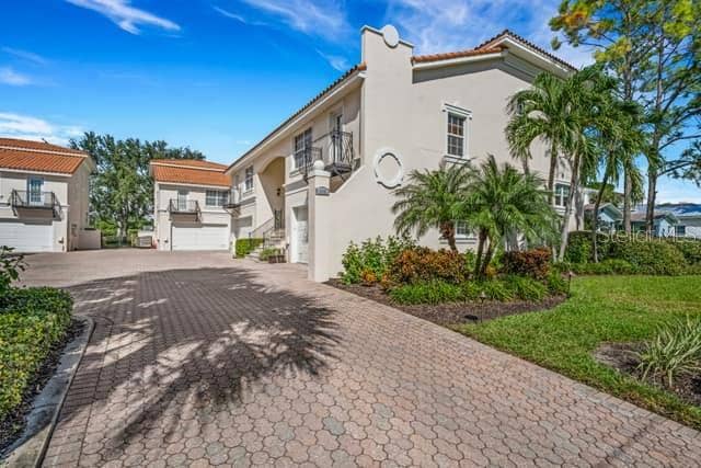 110 RICARDO WAY NE, #8, St Petersburg, FL 33704 110 RICARDO WAY NE, #8, St Petersburg, FL 33704