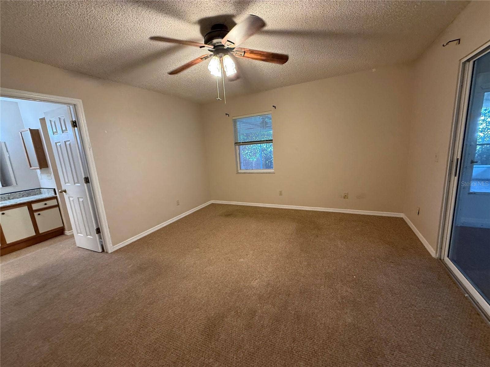 7053 FLORA WAY, Lake Wales, FL 33898 7053 FLORA WAY, Lake Wales, FL 33898