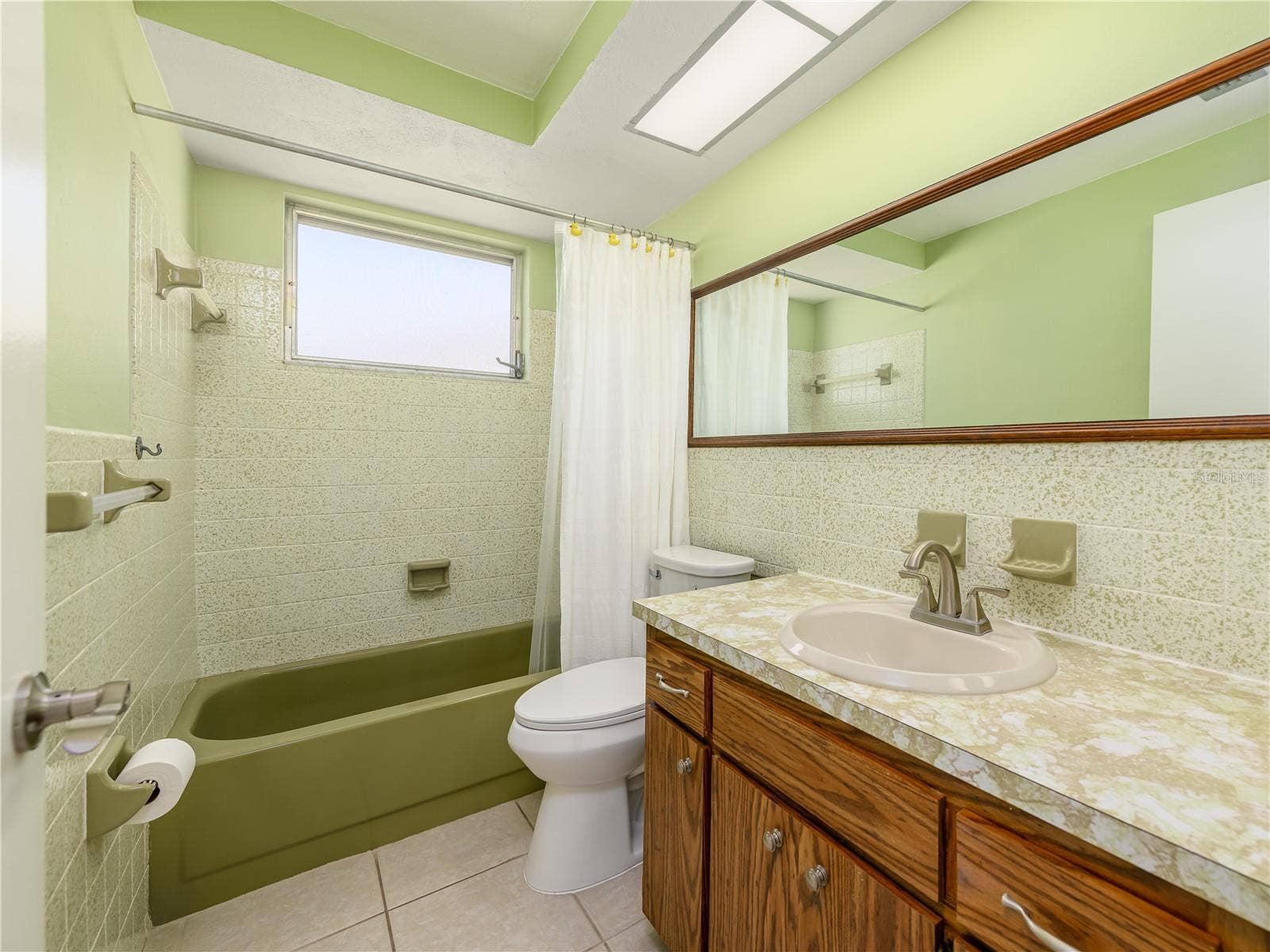 8135 BROWN PELICAN AVENUE, New Port Richey, FL 34653 8135 BROWN PELICAN AVENUE, New Port Richey, FL 34653