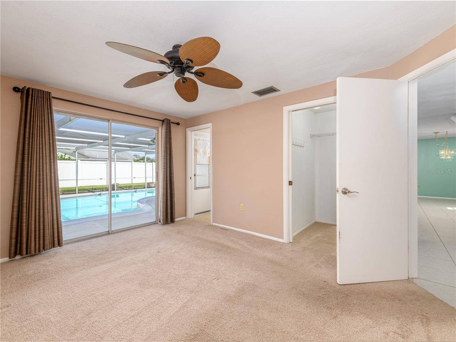 8135 BROWN PELICAN AVENUE, New Port Richey, FL 34653 8135 BROWN PELICAN AVENUE, New Port Richey, FL 34653