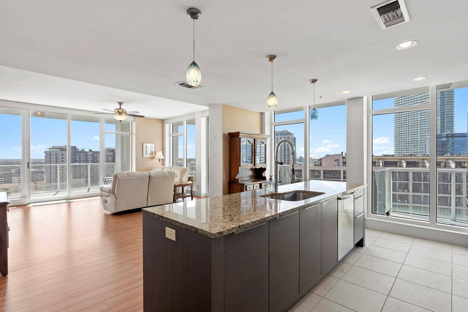 175 1ST STREET S, #1803, St Petersburg, FL 33701 175 1ST STREET S, #1803, St Petersburg, FL 33701